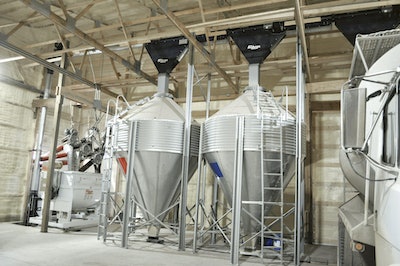 Sudenga loop conveyor system